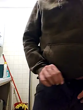 Stingles online show from 09-26-25, 06:50