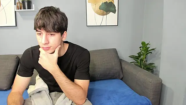 Snapshot of Quentin_Blake chatting on 11-22-25, 06:34 Quentin Blake online show from 11-22-25, 06:34