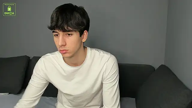 Snapshot of Quentin_Blake chatting on 11-28-25, 06:27 Quentin Blake online show from 11-28-25, 06:27