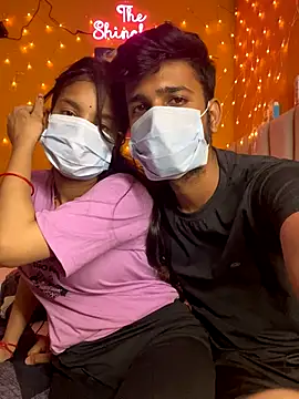 Snapshot of the_Shinchan@xh chatting on 09-12-25, 05:57 the Shinchanxh online show from 09-12-25, 05:57