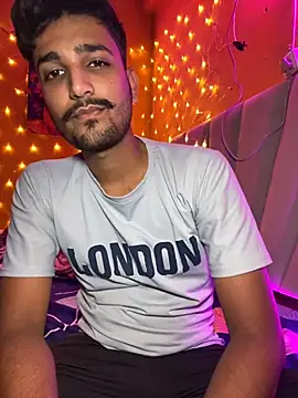 Snapshot of the_Shinchan@xh chatting on 09-24-25, 12:41 the Shinchanxh online show from 09-24-25, 12:41