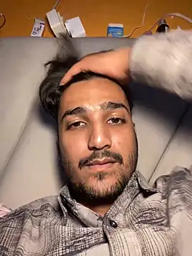 Snapshot of the_Shinchan@xh chatting on 11-25-25, 07:47 the Shinchanxh online show from 11-25-25, 07:47