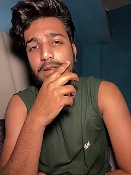 Snapshot of the_Shinchan@xh chatting on 12-21-25, 10:06 the Shinchanxh online show from 12-21-25, 10:06