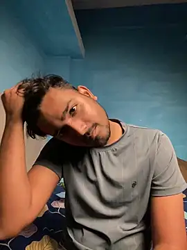 Snapshot of the_Shinchan@xh chatting on 03-21-26, 04:54 the Shinchanxh online show from 03-21-26, 04:54