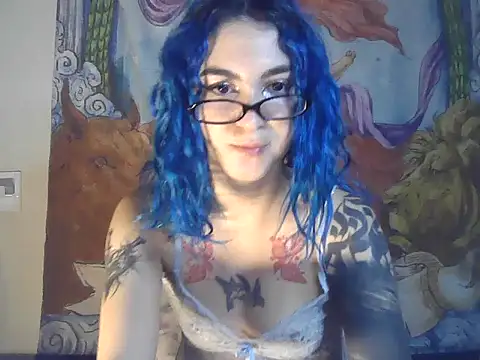 peetitefairy online show from 11-25-25, 04:01