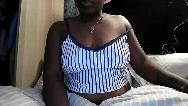 Curvy AfricanQuinn online show from 02-16-26, 09:33