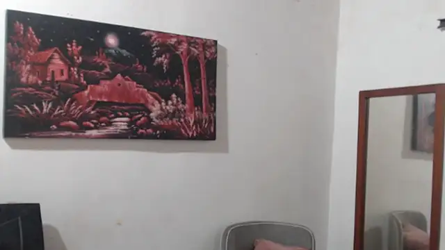 alice julls online show from 10-31-25, 09:27