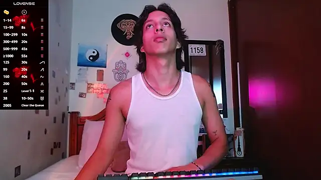 DannyPhantom555 online show from 12-16-25, 06:57