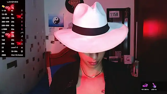 DannyPhantom555 online show from 12-22-25, 09:34