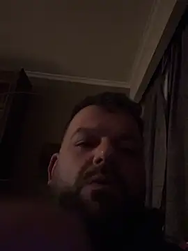 jerrebaker online show from 10-20-25, 04:02