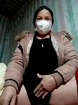 Snapshot of Love-Mama33 chatting on 01-10-26, 01:02 Love-Mama33 online show from 01-10-26, 01:02