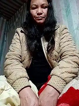 Snapshot of Love-Mama33 chatting on 01-12-26, 06:02 Love-Mama33 online show from 01-12-26, 06:02