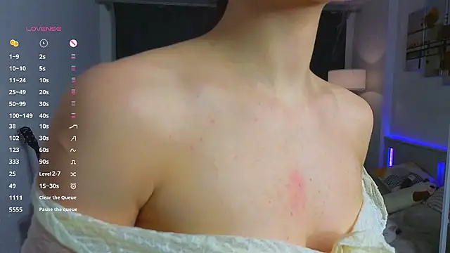 MimiLolll online show from 02-08-26, 05:38