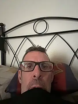 gigolobcn online show from 02-01-26, 01:42