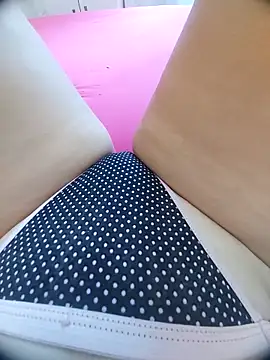 Snapshot of eduardaduda chatting on 02-09-26, 02:43 eduardaduda online show from 02-09-26, 02:43