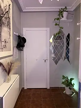 Snapshot of lacattiva chatting on 12-20-25, 02:13 lacattiva online show from 12-20-25, 02:13