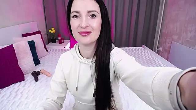 Snapshot of EvelinCuper chatting on 09-29-25, 05:12 EvelinCuper online show from 09-29-25, 05:12
