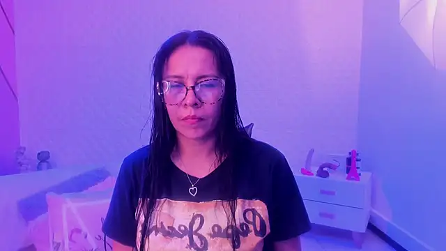 Eva mermaid online show from 02-15-26, 01:20