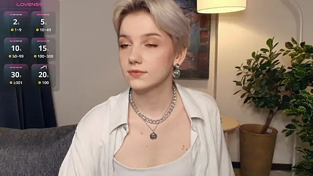 Snapshot of OdelynaAsp chatting on 11-22-25, 11:20 OdelynaAsp online show from 11-22-25, 11:20