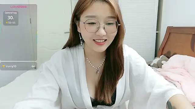 sisi-maiden online show from 10-07-25, 01:08