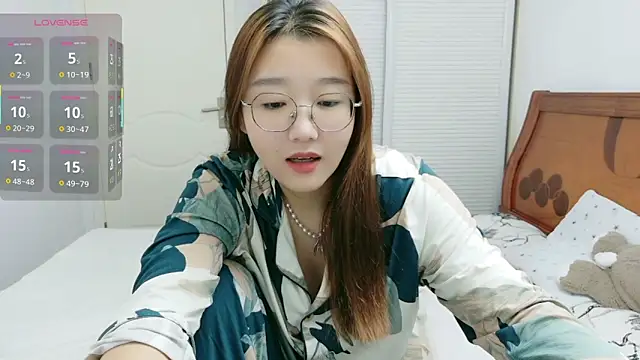 sisi-maiden online show from 10-08-25, 10:57