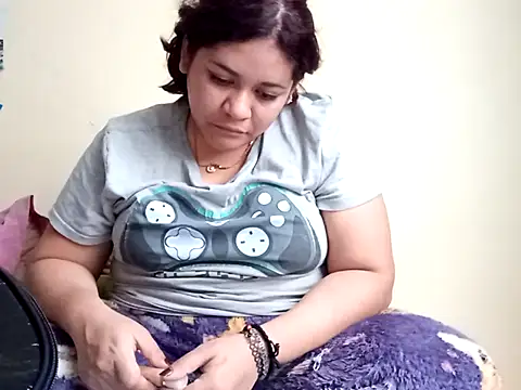 Kitty WetXxX online show from 09-13-25, 10:09