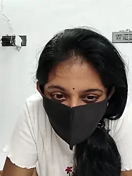 Snapshot of Your-Vedika chatting on 09-17-25, 06:20 Your-Vedika online show from 09-17-25, 06:20