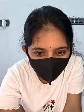 Snapshot of Your-Vedika chatting on 10-04-25, 07:17 Your-Vedika online show from 10-04-25, 07:17