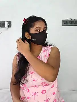Snapshot of Your-Vedika chatting on 10-08-25, 06:33 Your-Vedika online show from 10-08-25, 06:33