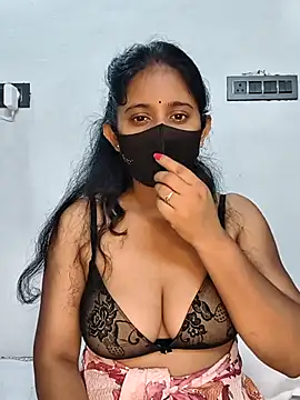Snapshot of Your-Vedika chatting on 10-11-25, 07:34 Your-Vedika online show from 10-11-25, 07:34