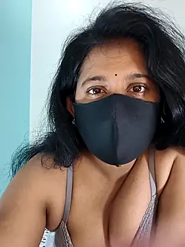 Snapshot of Your-Vedika chatting on 02-11-26, 07:30 Your-Vedika online show from 02-11-26, 07:30