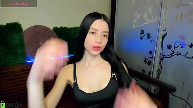 Snapshot of SelinLi chatting on 03-04-26, 12:11 SelinLi online show from 03-04-26, 12:11