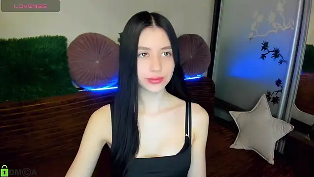 Snapshot of SelinLi chatting on 03-15-26, 09:15 SelinLi online show from 03-15-26, 09:15