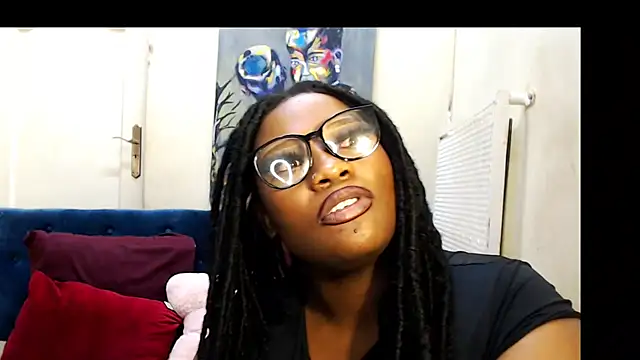 CurvyCocoxxx online show from 04-28-26, 06:13