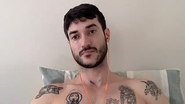 Snapshot of Fubinha chatting on 09-16-25, 02:07 Fubinha online show from 09-16-25, 02:07