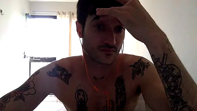 Snapshot of Fubinha chatting on 09-22-25, 07:38 Fubinha online show from 09-22-25, 07:38