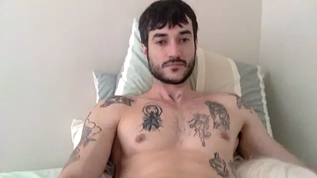 Snapshot of Fubinha chatting on 10-10-25, 01:43 Fubinha online show from 10-10-25, 01:43