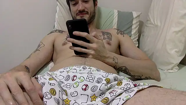 Snapshot of Fubinha chatting on 10-29-25, 02:25 Fubinha online show from 10-29-25, 02:25