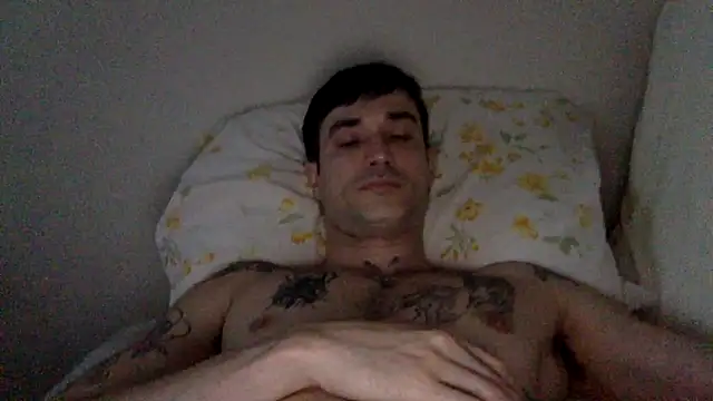 Snapshot of Fubinha chatting on 11-21-25, 08:51 Fubinha online show from 11-21-25, 08:51