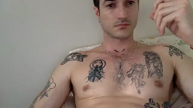 Snapshot of Fubinha chatting on 12-02-25, 07:53 Fubinha online show from 12-02-25, 07:53