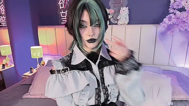 Shizuko  online show from 07-16-26, 08:48