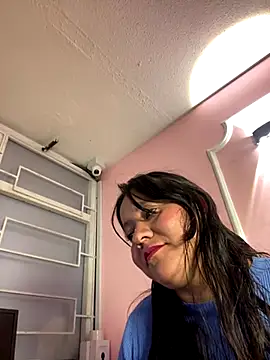 Snapshot of ScarlethAH chatting on 09-25-25, 01:09 ScarlethAH online show from 09-25-25, 01:09