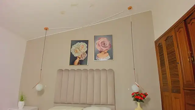 Dani rosse  online show from 05-23-26, 01:26