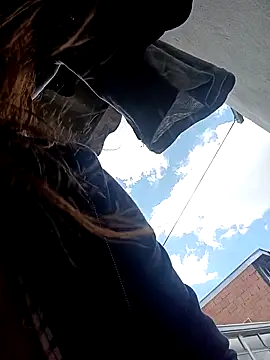 Snapshot of Lady_16 chatting on 11-08-25, 04:51 Lady 16 online show from 11-08-25, 04:51