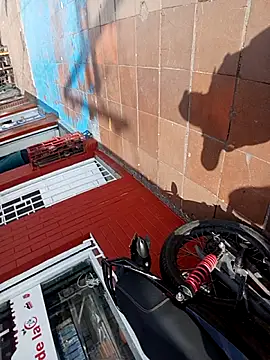 Snapshot of Lady_16 chatting on 12-19-25, 07:21 Lady 16 online show from 12-19-25, 07:21