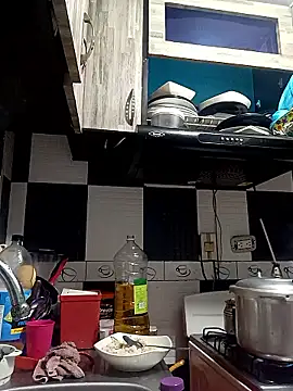 Snapshot of Lady_16 chatting on 01-08-26, 07:38 Lady 16 online show from 01-08-26, 07:38