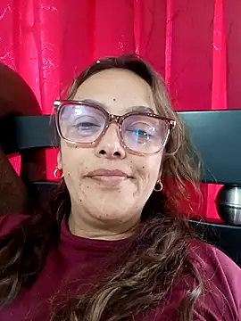 Snapshot of Lady_16 chatting on 02-09-26, 09:30 Lady 16 online show from 02-09-26, 09:30