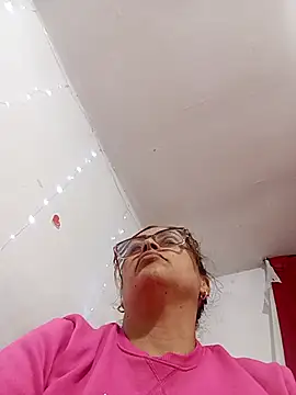 Snapshot of Lady_16 chatting on 02-23-26, 12:09 Lady 16 online show from 02-23-26, 12:09