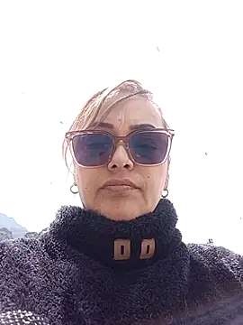 Snapshot of Lady_16 chatting on 03-15-26, 03:51 Lady 16 online show from 03-15-26, 03:51