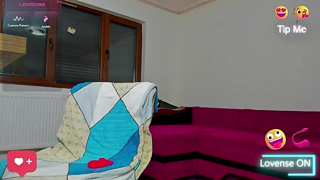 MiaKiittyy online show from 01-31-26, 08:40